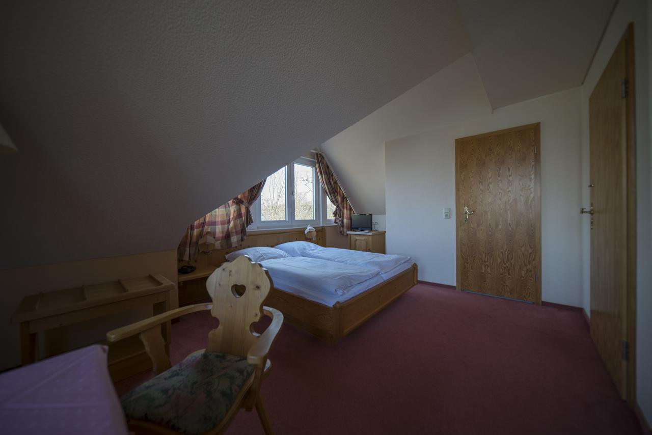 Gasthaus Zum Frohsinn Bosau Екстер'єр фото