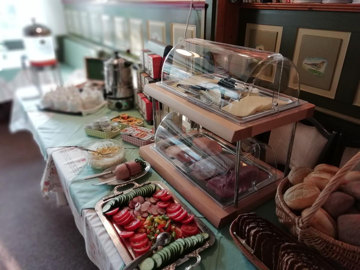 Gasthaus Zum Frohsinn Bosau Екстер'єр фото